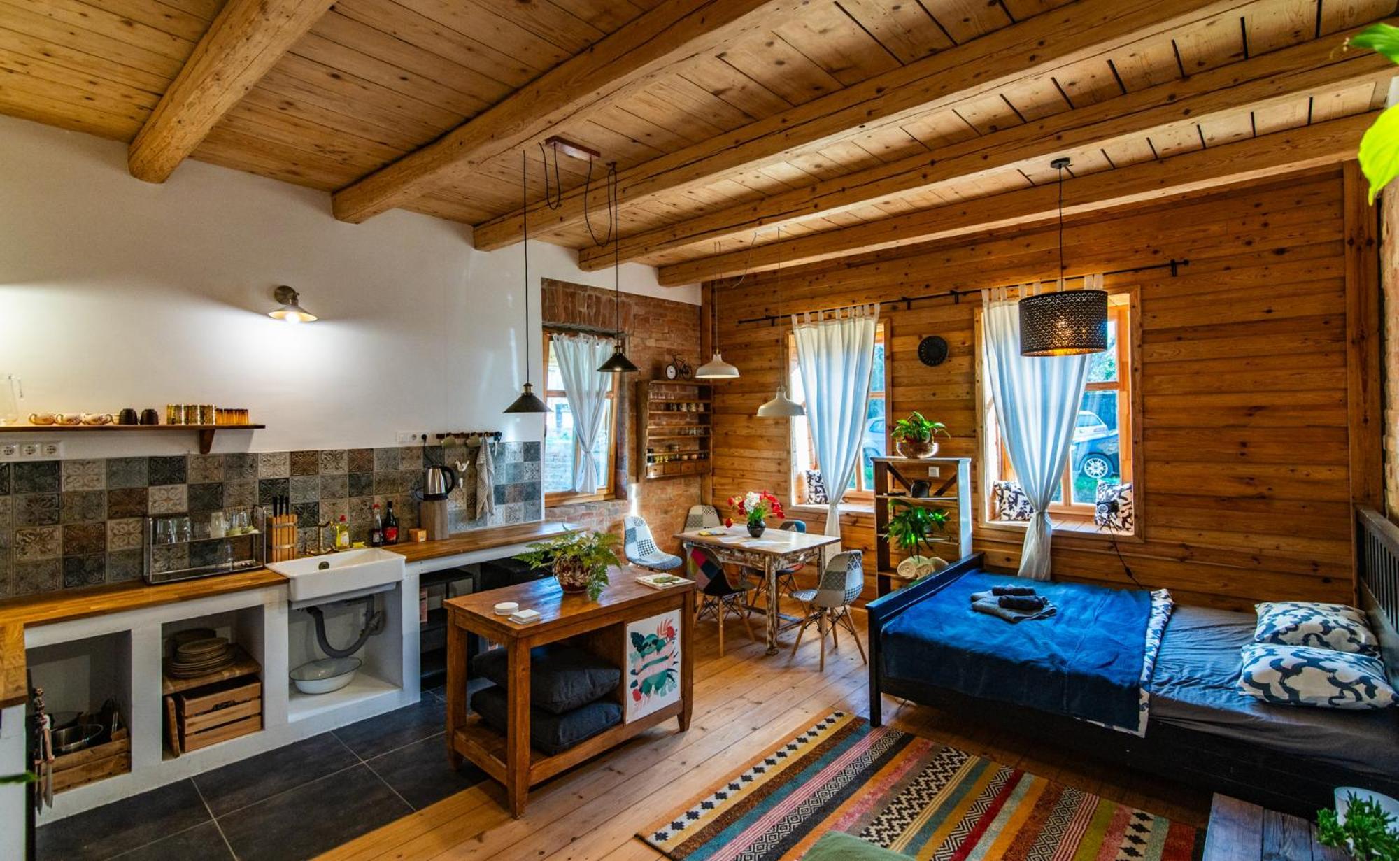 Minifaktura Loft Apartman & Reggelizo Es Etelbar Szokolya Exterior photo