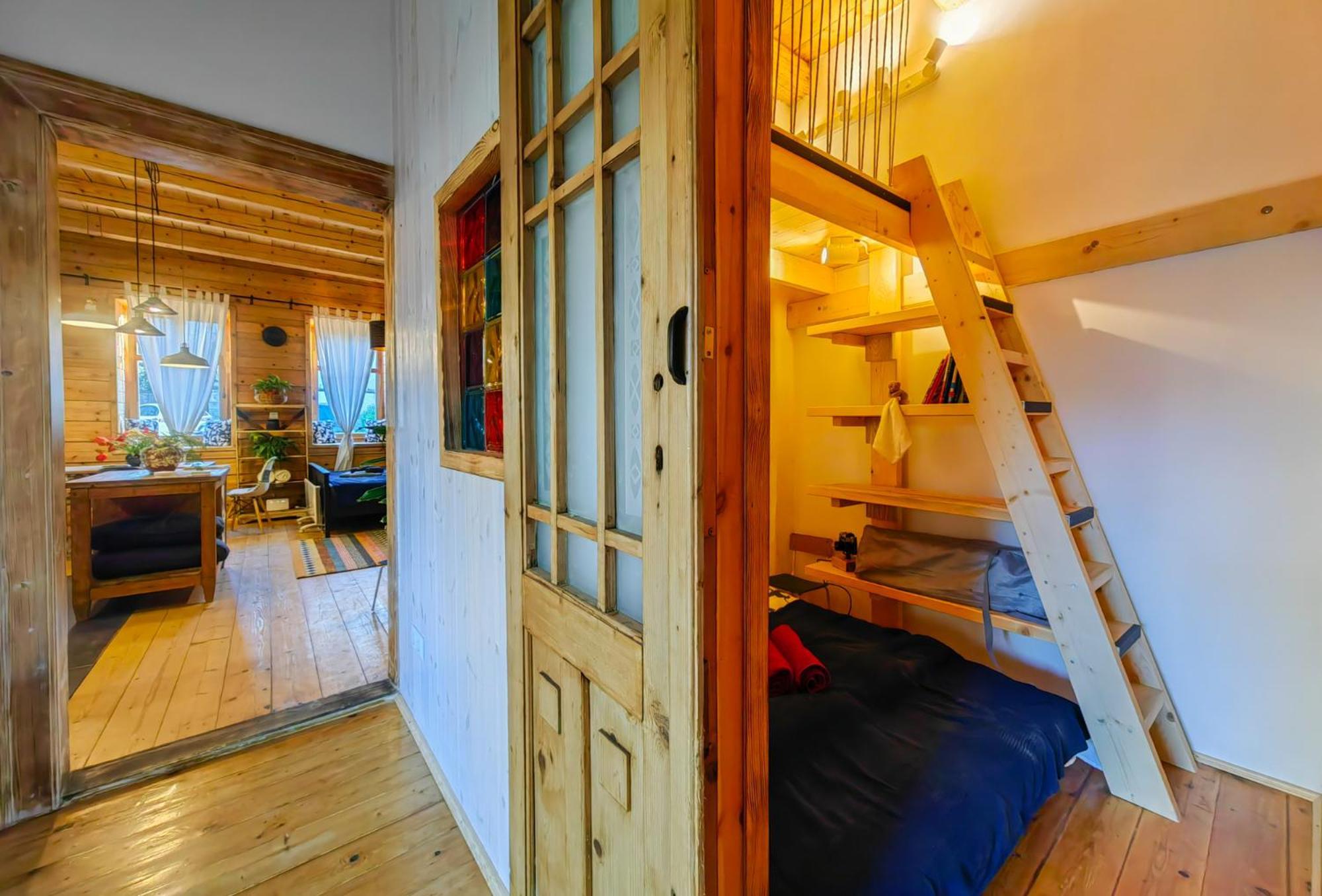 Minifaktura Loft Apartman & Reggelizo Es Etelbar Szokolya Exterior photo